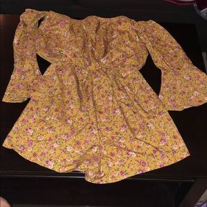 COPY - Flower Romoer